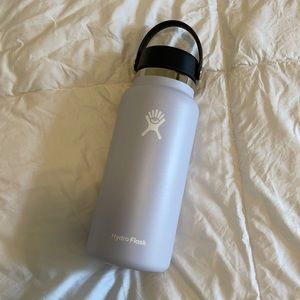 Fog 32 oz Hydroflask